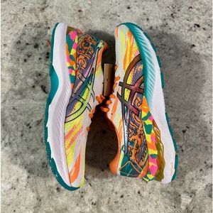 ASICS Gel Nimbus size 8 NEW